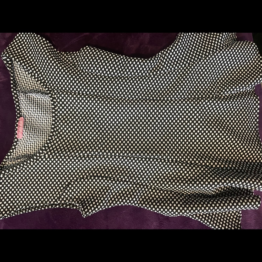 Polka dot medium flare dress shirt